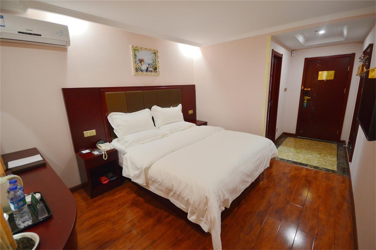 Greentree Inn Wuhu Fangte Second Phase Nanxiang Wanshang Express Hotel Exterior photo